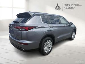 Miniature 6 Mitsubishi Outlander ES 2022