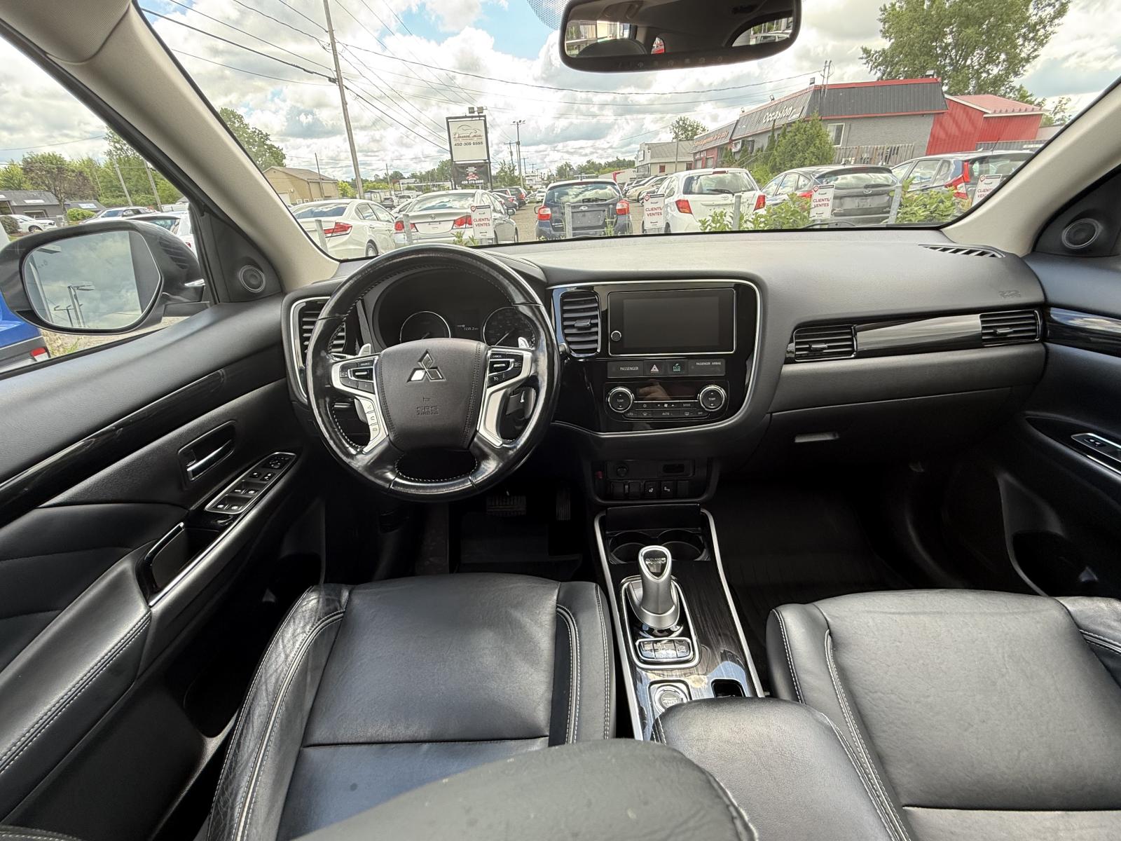 Mitsubishi Outlander PHEV SE Touring 2018 — photo 7