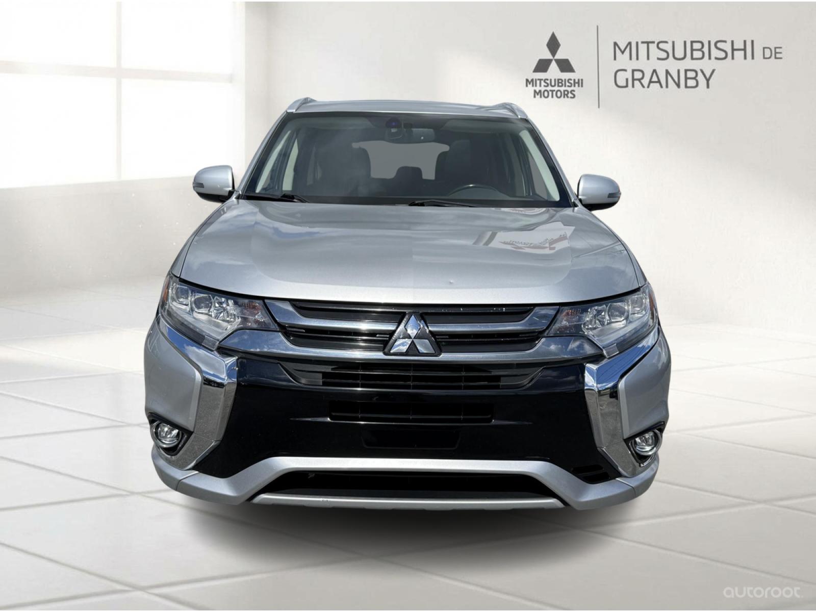 Mitsubishi Outlander PHEV SE Touring 2018 — photo 6