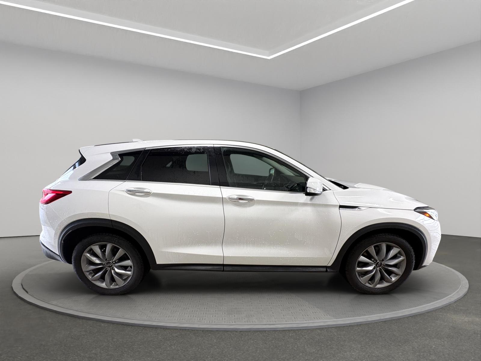 Infiniti QX50 Pure 2021 — photo 8