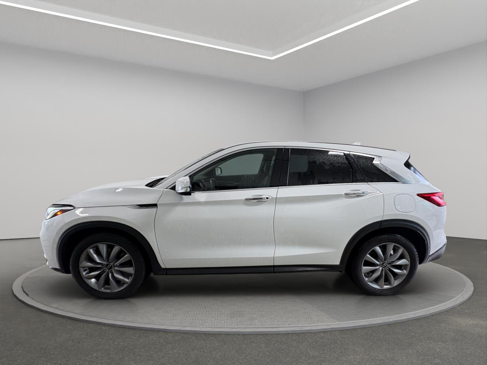 Infiniti QX50 Pure 2021 — photo 3