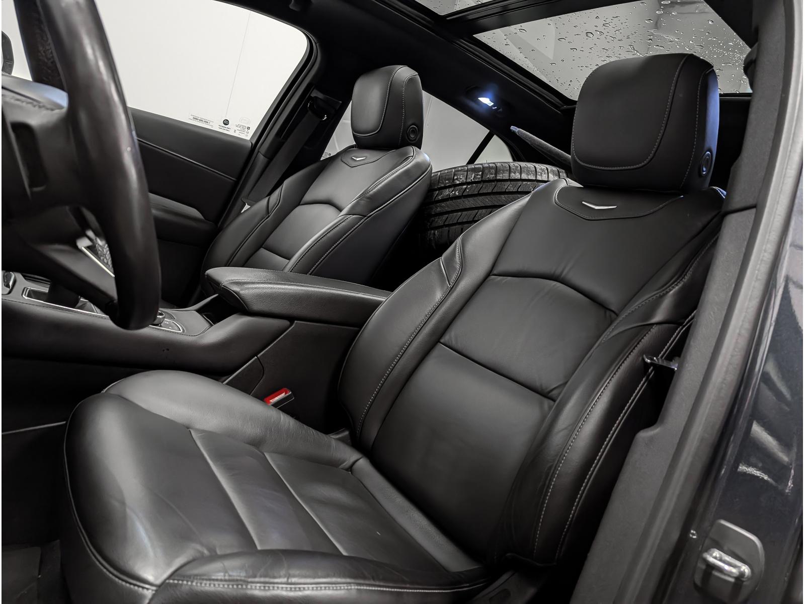 Image 7 Cadillac XT4 Premium Luxury 2021