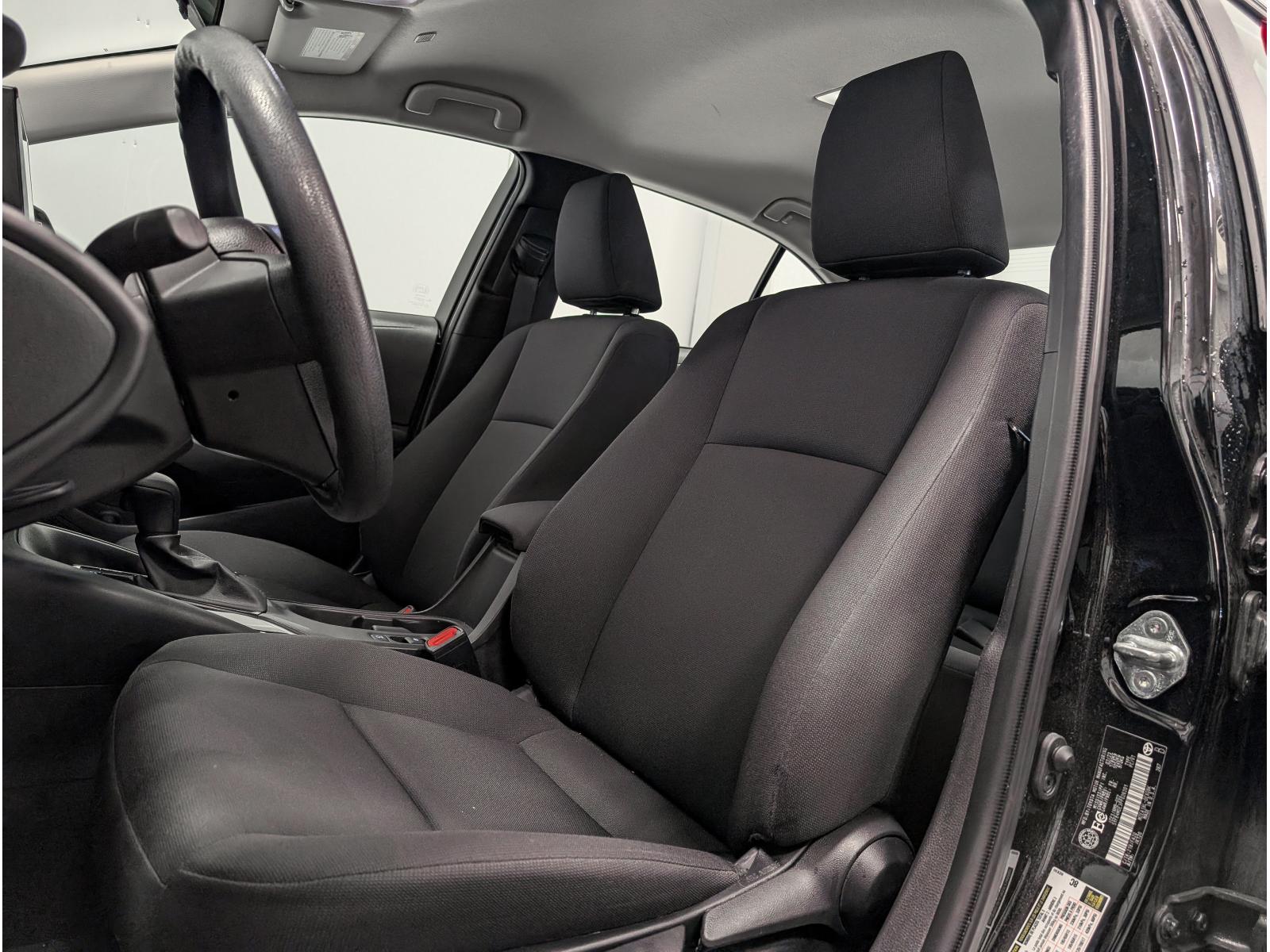 Image 7 Toyota Corolla L 2023