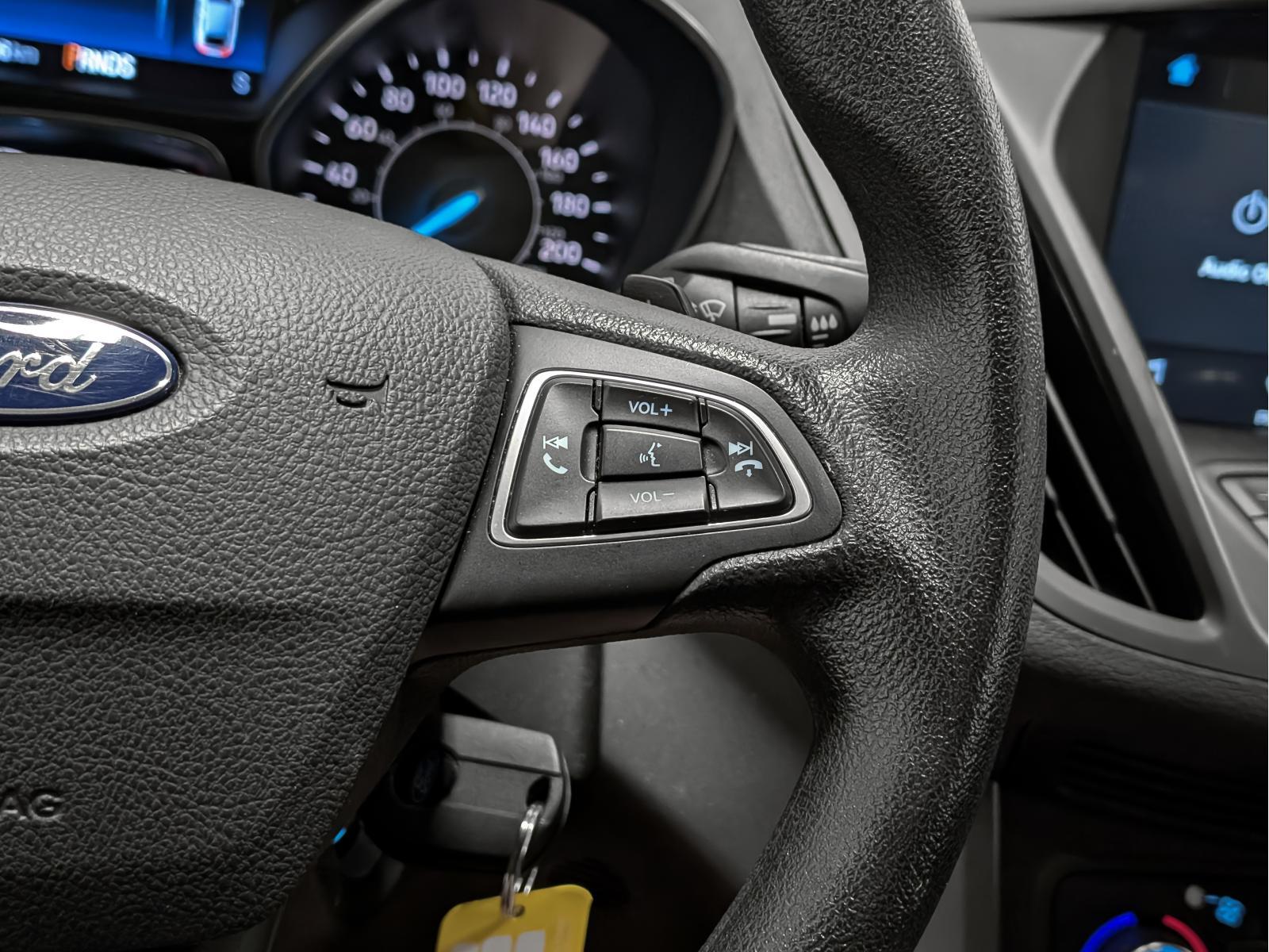 Ford Escape SE 2017 — photo 7