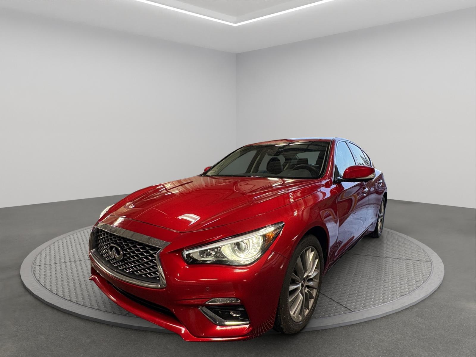 Infiniti Q50 Luxe 2022