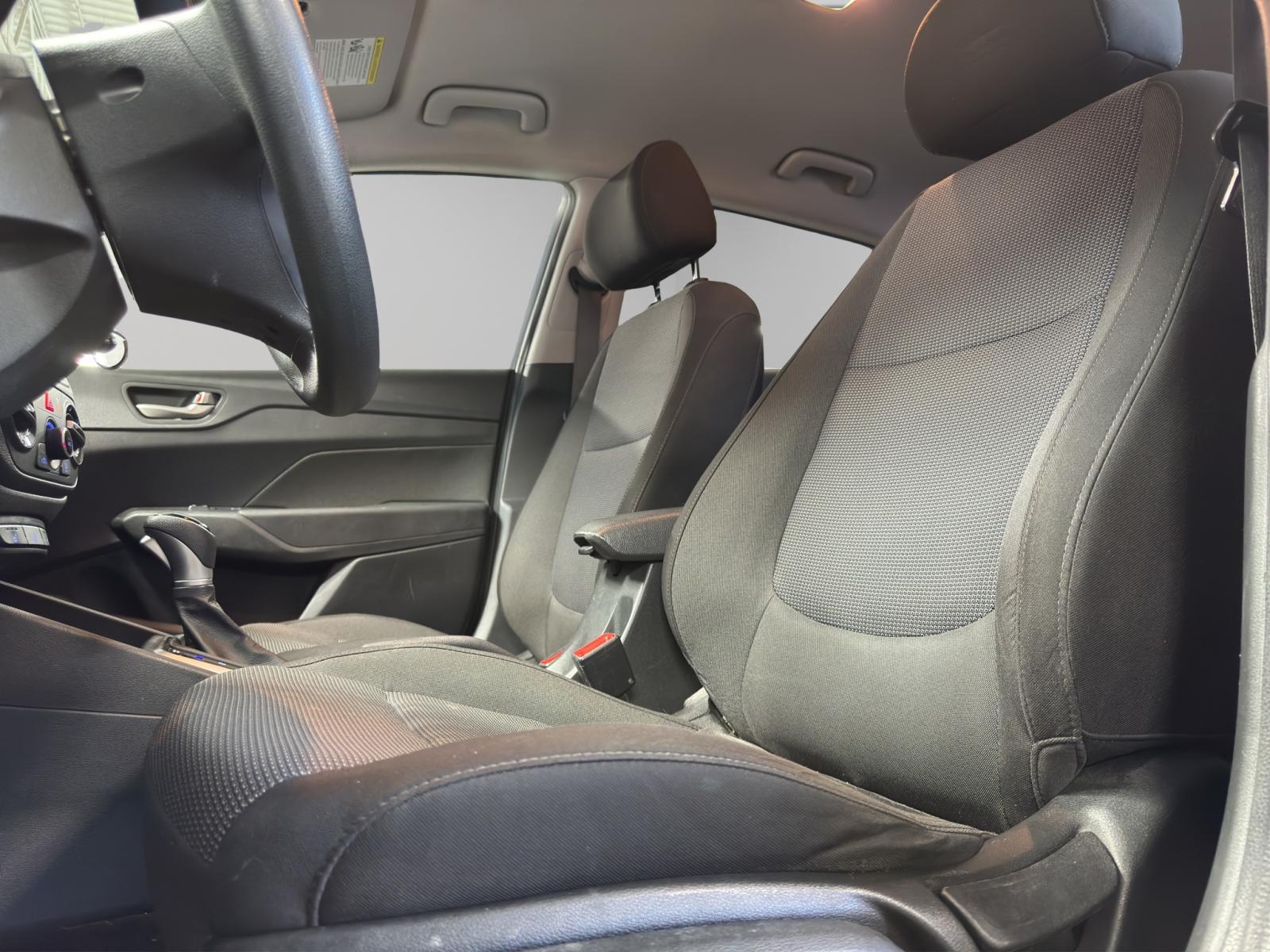 Image 8 Hyundai Accent Preferred 2020