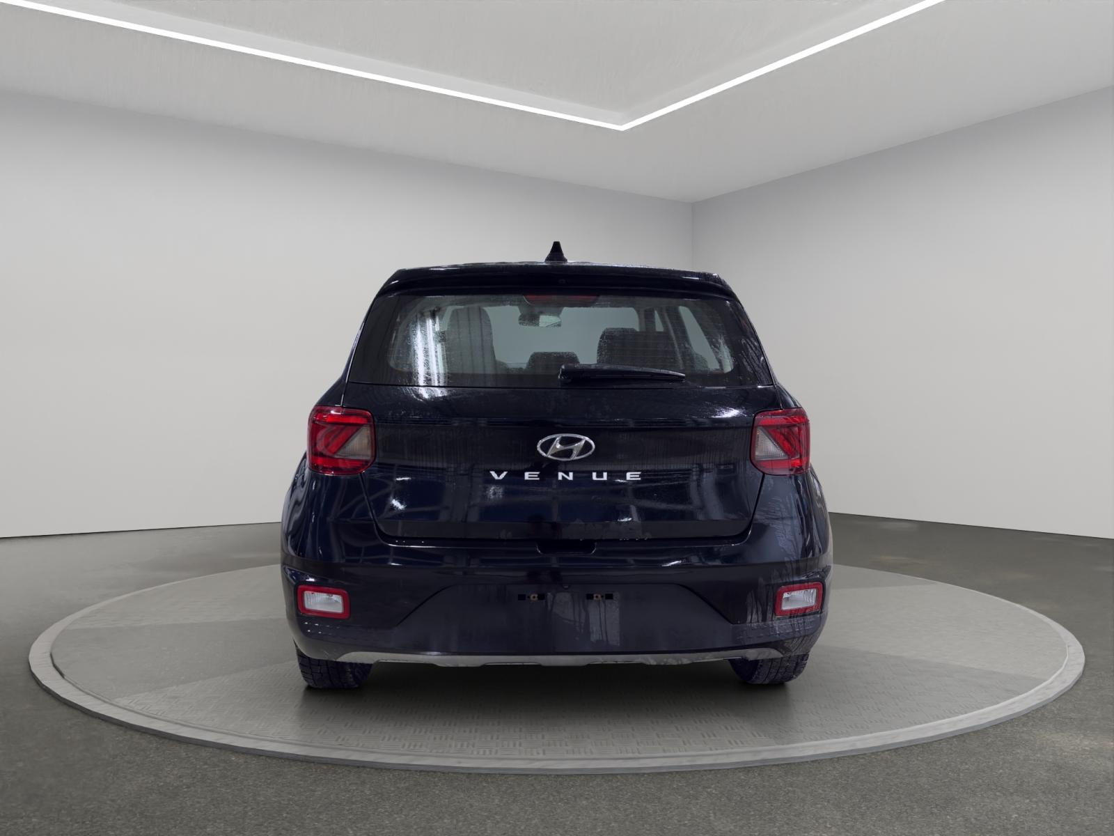 Hyundai Venue Essential 2022 — photo 5