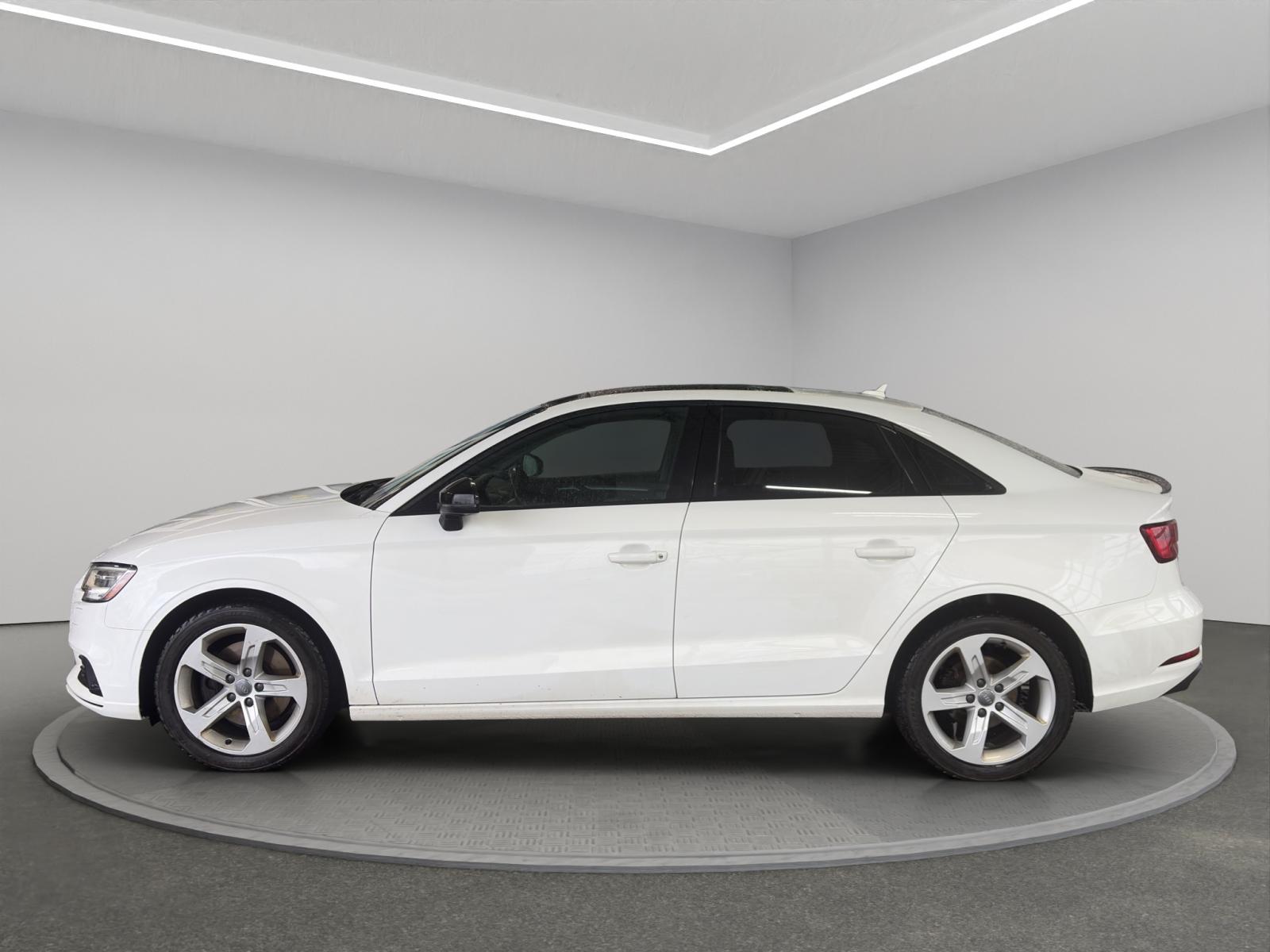 Audi A3 Komfort 2018 — photo 3