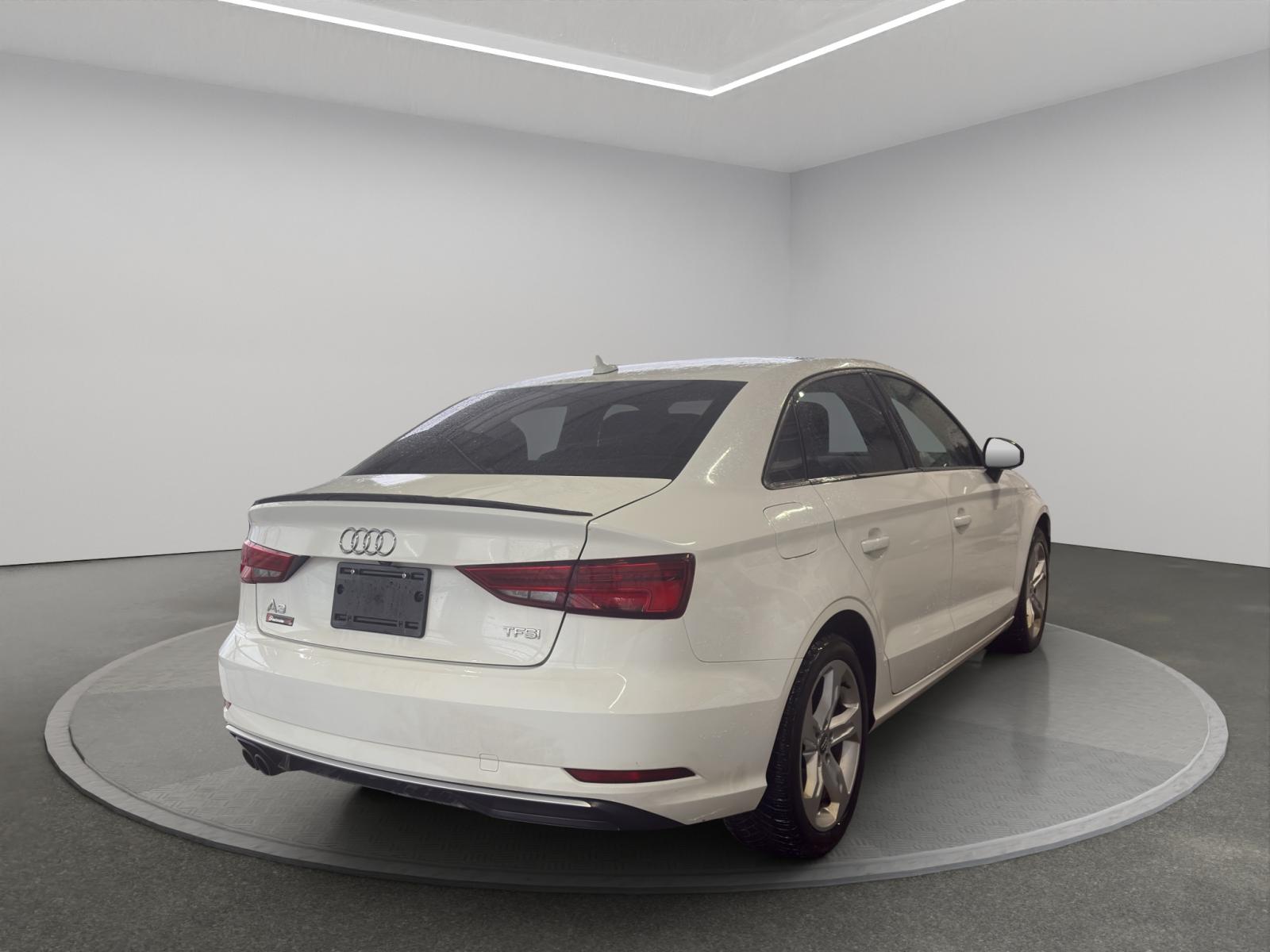 Audi A3 Komfort 2018 — photo 6