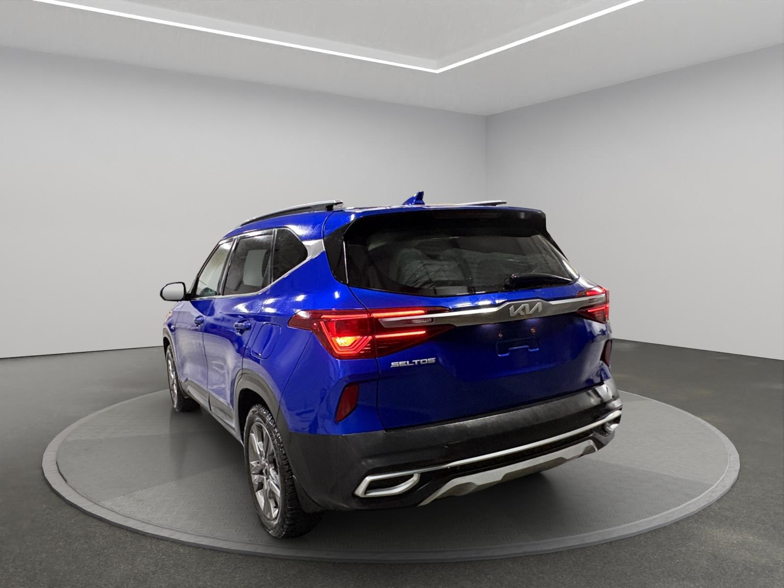 Kia Seltos EX 2023 — photo 4