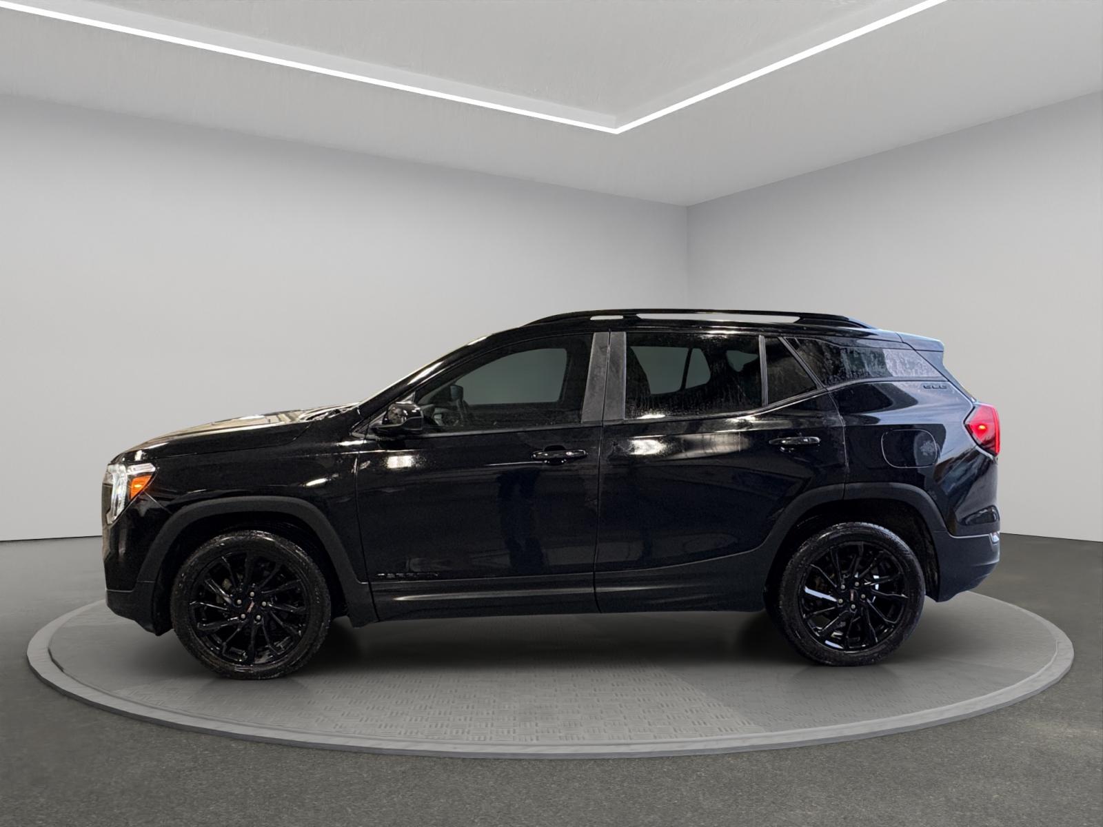 GMC Terrain SLE 2023 — photo 3