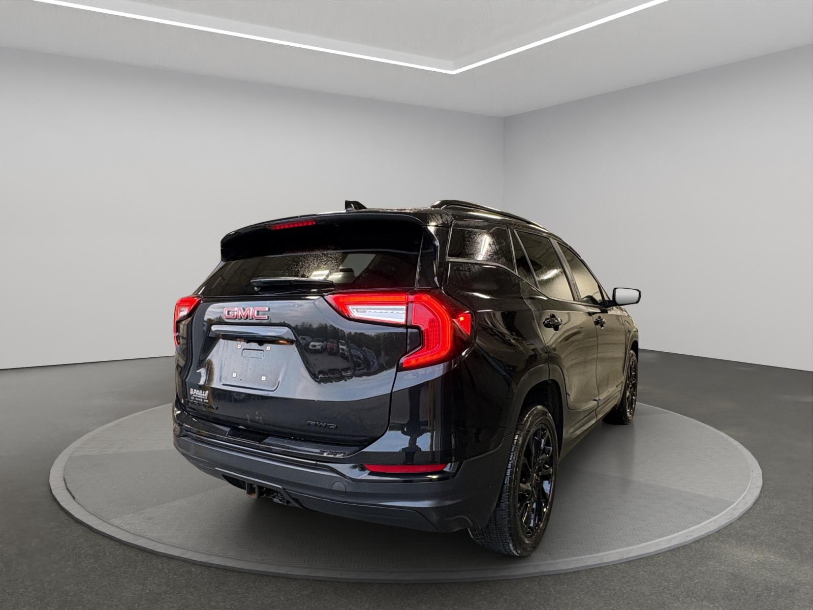 GMC Terrain SLE 2023 — photo 6