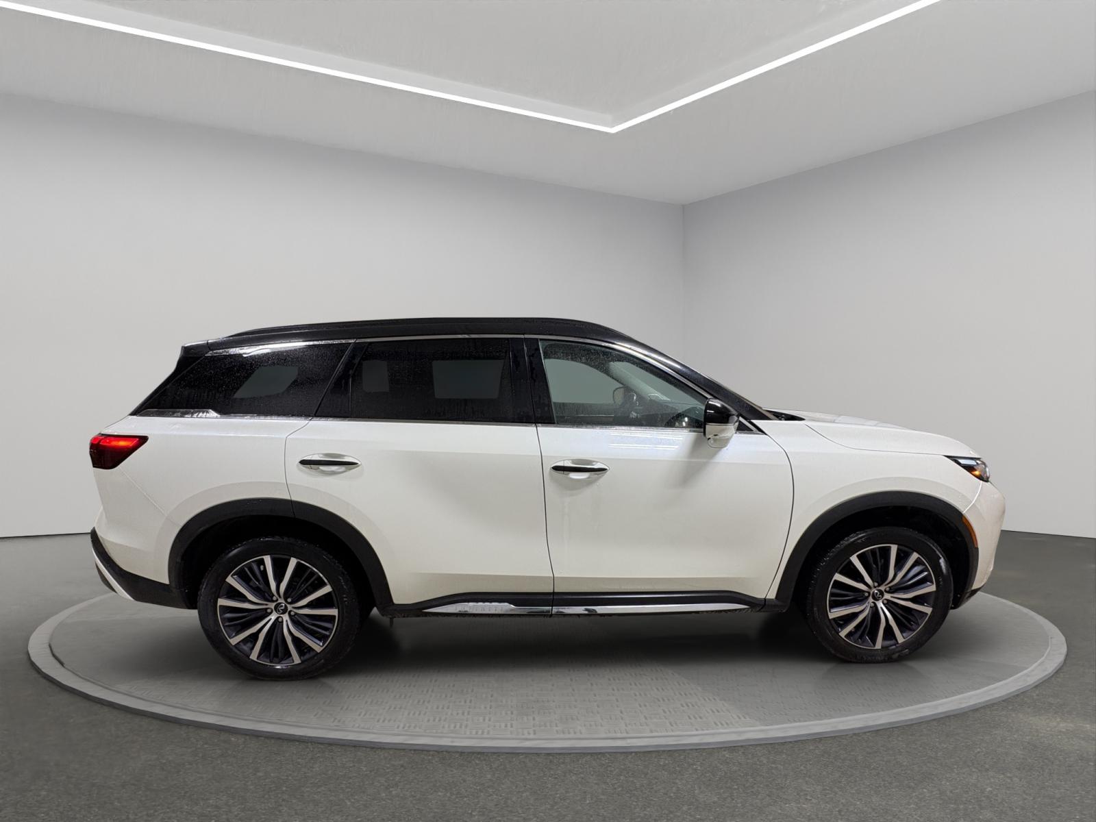 Infiniti QX60 Sensory 2023 — photo 7