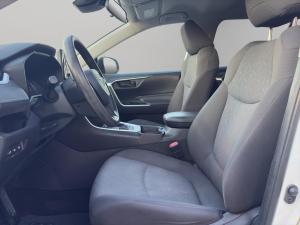 Miniature 9 Toyota Rav4 LE 2020