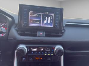 Miniature 12 Toyota Rav4 LE 2020