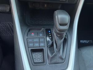 Miniature 13 Toyota Rav4 LE 2020