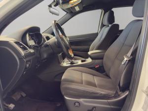 Miniature 9 Jeep Grand Cherokee Laredo 2018