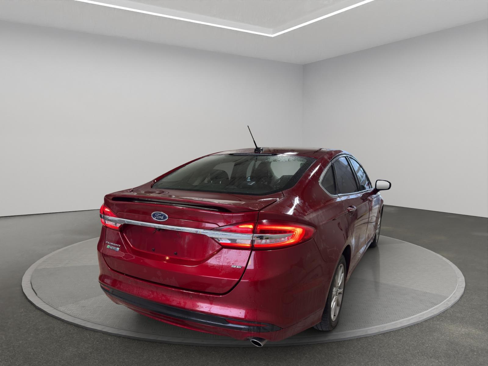 Ford Fusion SE Energi 2017 — photo 5