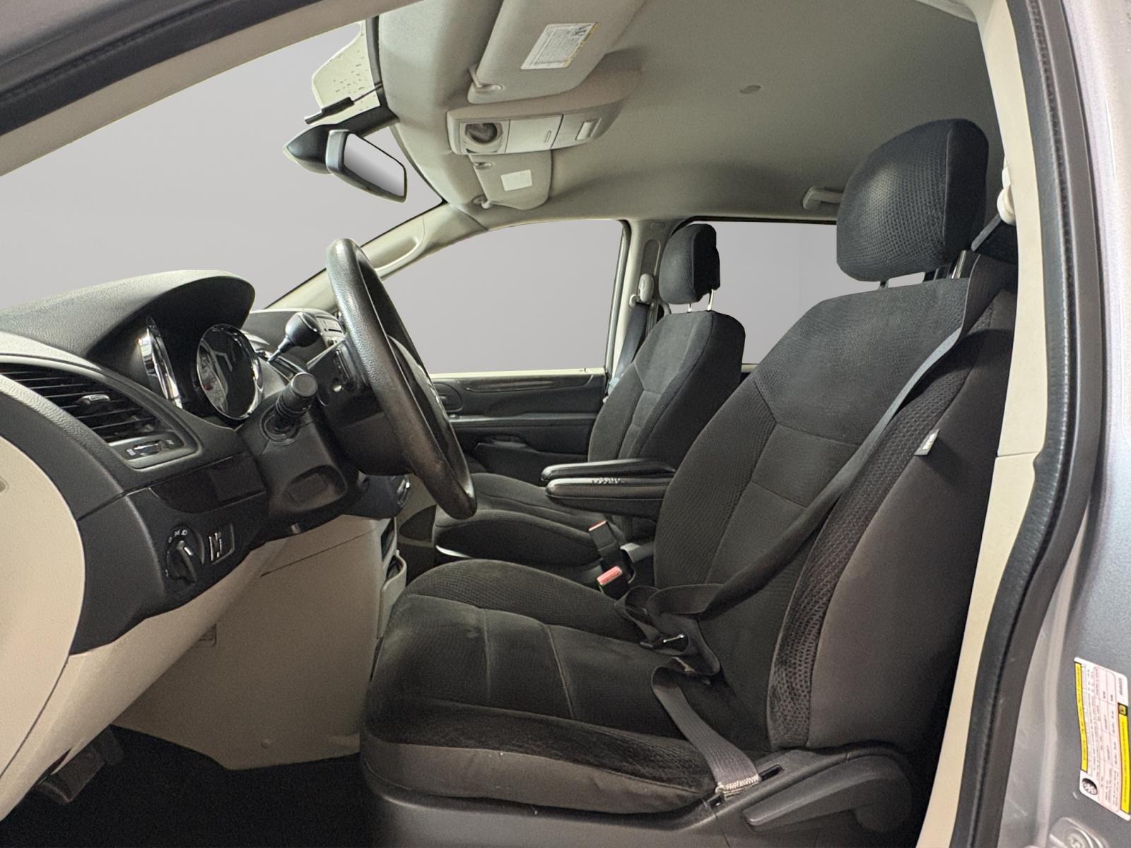 Dodge Grand Caravan SXT 2019 — photo 8