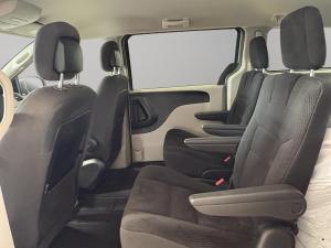 Miniature 9 Dodge Grand Caravan SXT 2019