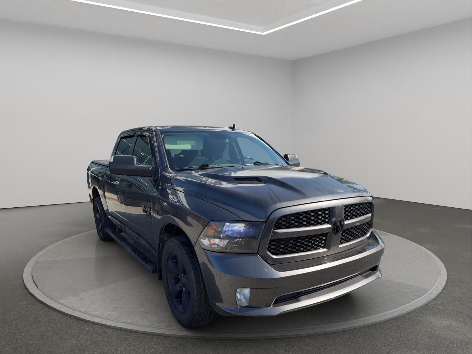 RAM 1500 Classic 1500 Express 2020 — photo 7
