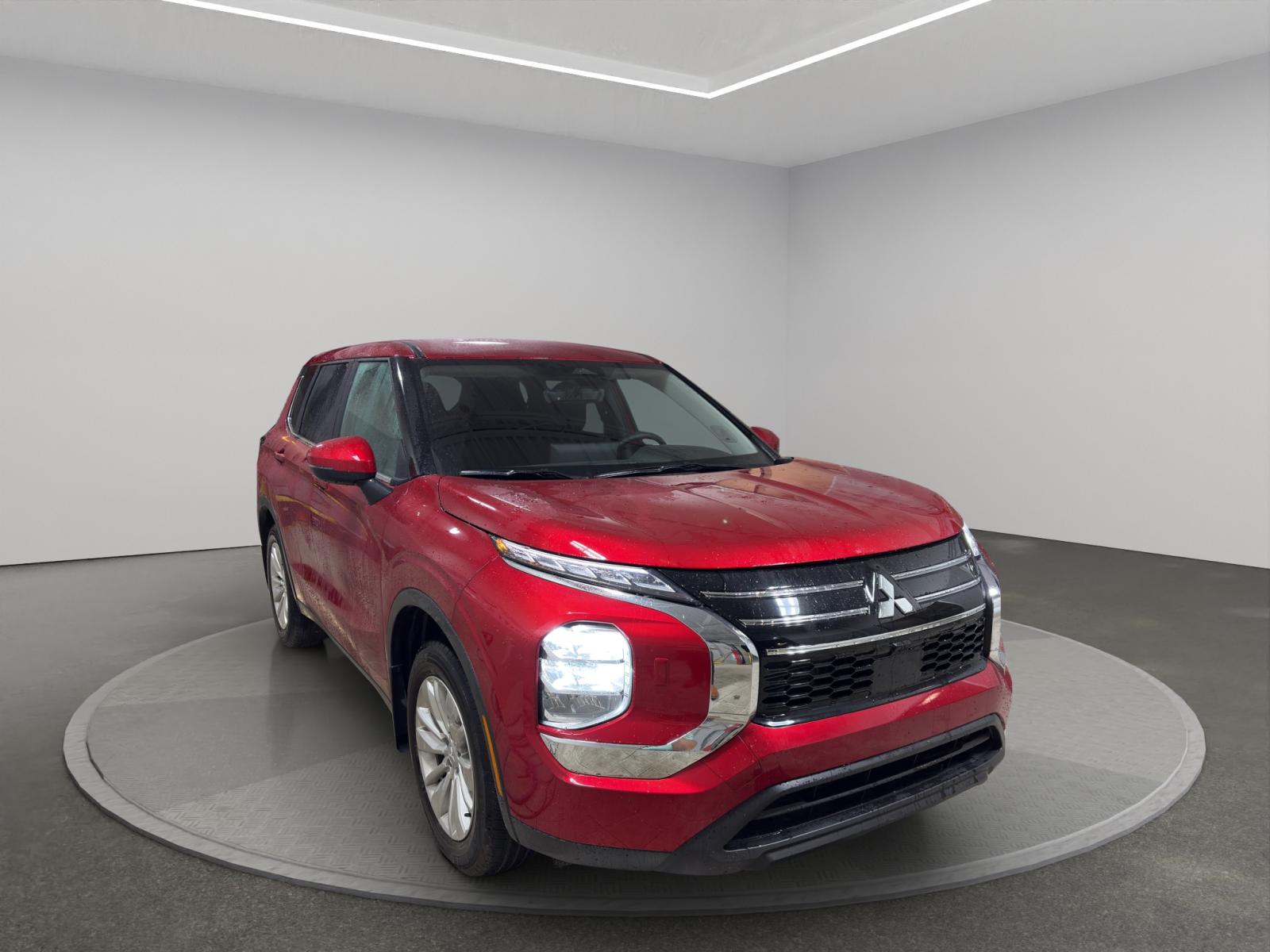 Mitsubishi Outlander ES 2026 — photo 7