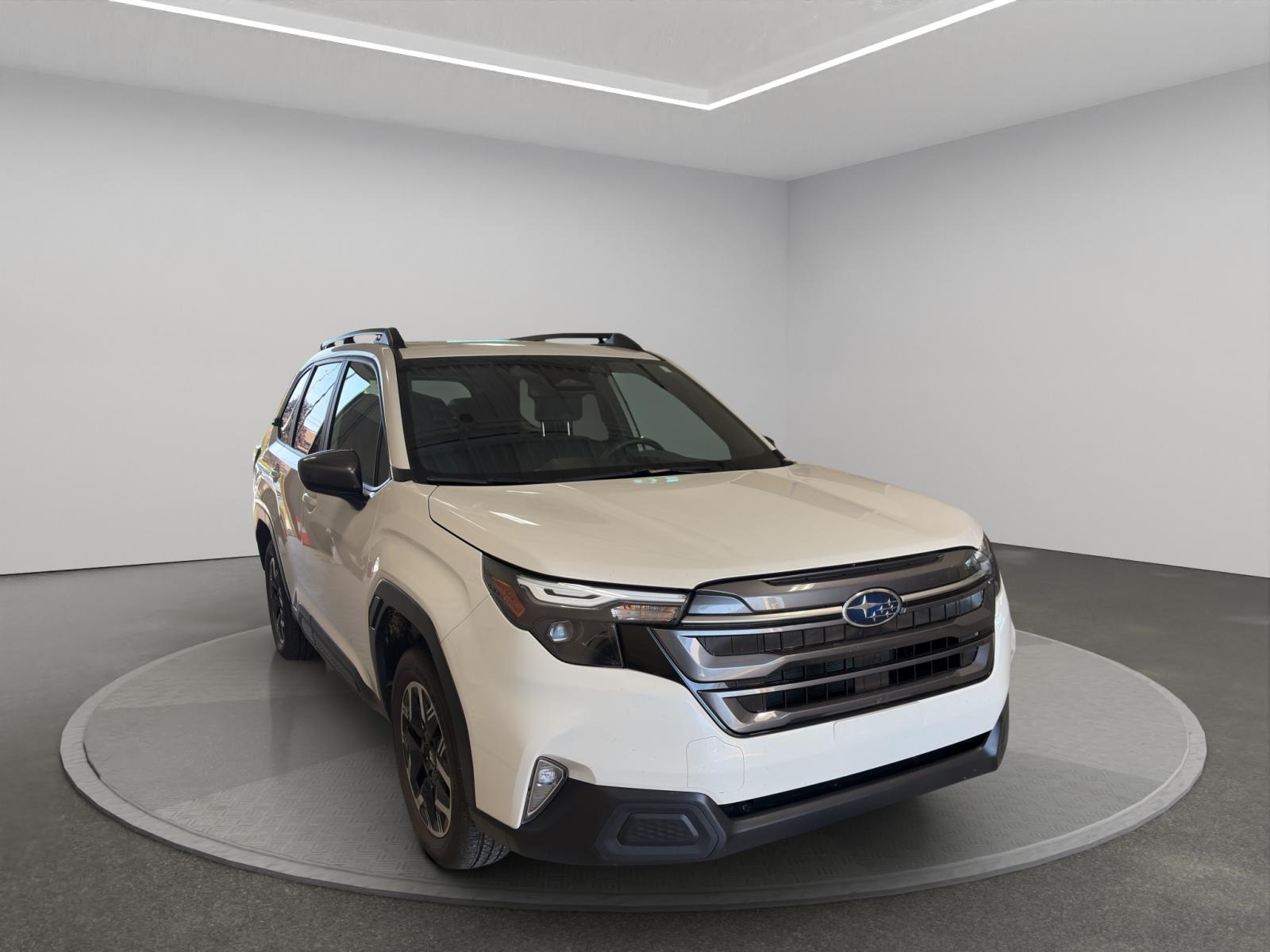 Subaru Forester Touring 2025 — photo 8