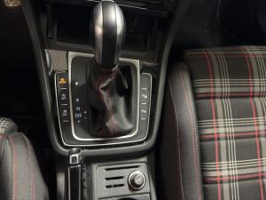Miniature 13 Volkswagen GTI Base 2020