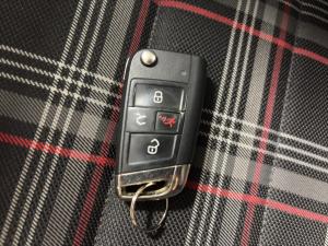 Miniature 16 Volkswagen GTI Base 2020