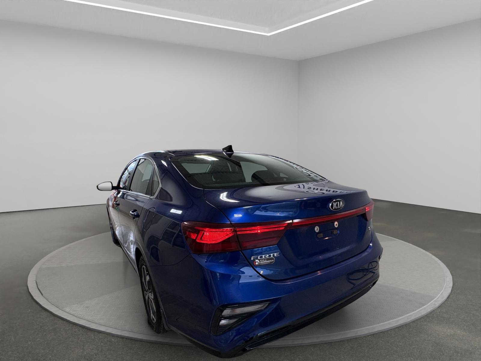 Kia Forte EX 2021 — photo 4