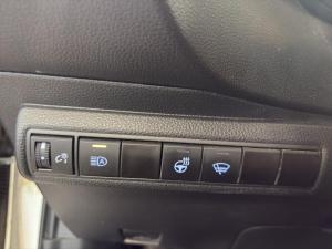 Miniature 14 Toyota Corolla LE 2022