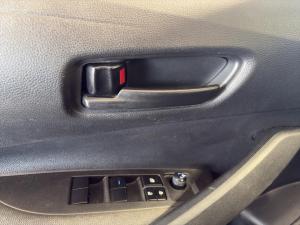 Miniature 15 Toyota Corolla LE 2022