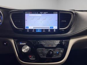 Thumbnail 10 Chrysler Pacifica Hybrid Touring L 2023