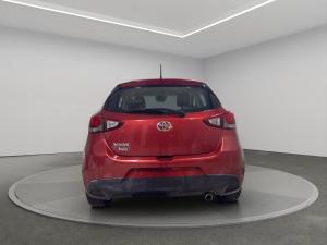 Thumbnail 5 Toyota Yaris LE 2020