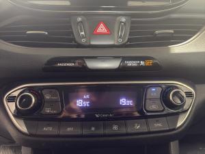 Miniature 12 Hyundai Elantra GT Preferred 2019