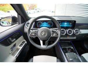 Thumbnail 14 Mercedes-Benz GLB-Class 4MATIC SUV 2022