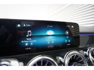 Thumbnail 18 Mercedes-Benz GLB-Class 4MATIC SUV 2022