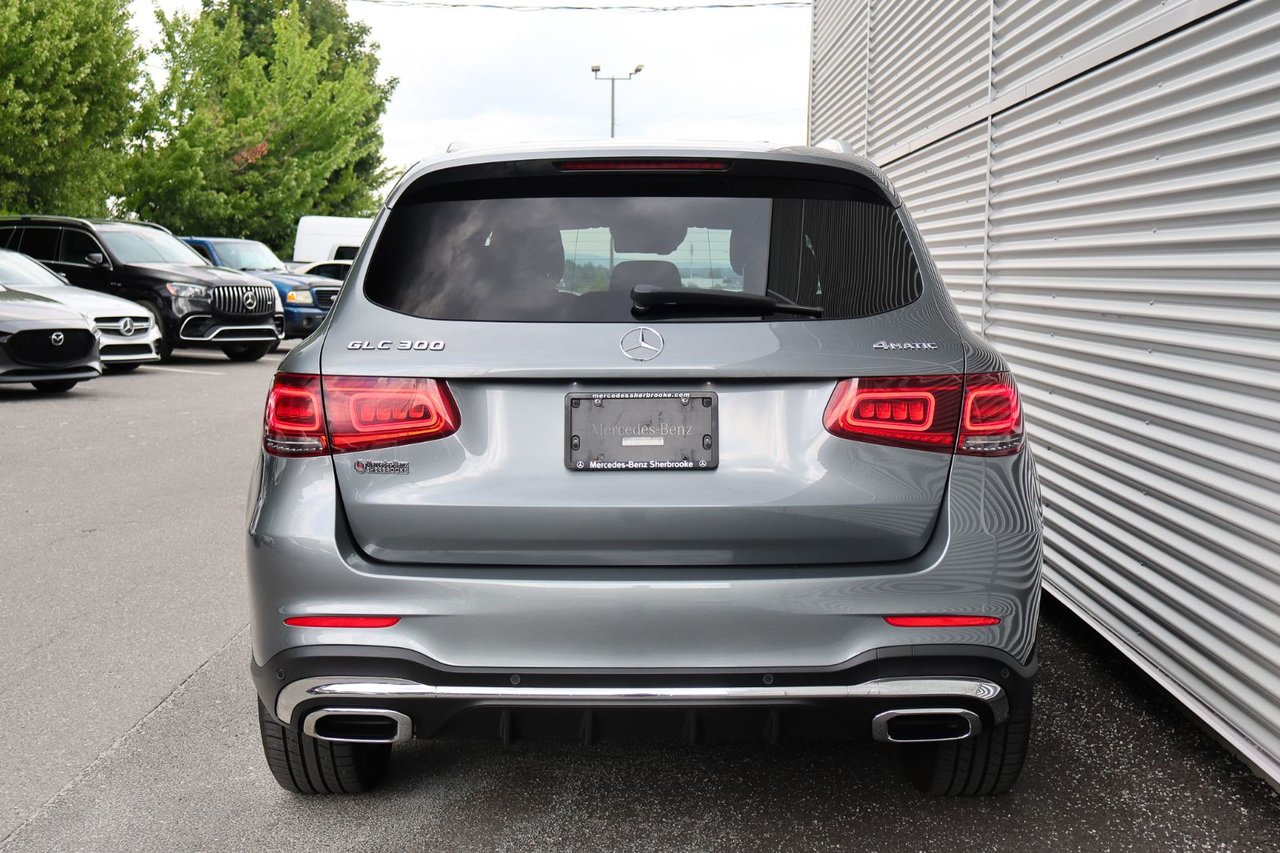Mercedes-Benz GLC 300 4MATIC SUV 2020 — photo 8