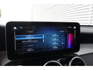 Miniature 19 Mercedes-Benz GLC 300 4MATIC SUV 2020