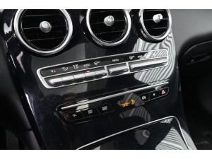 Miniature 21 Mercedes-Benz GLC 300 4MATIC SUV 2020