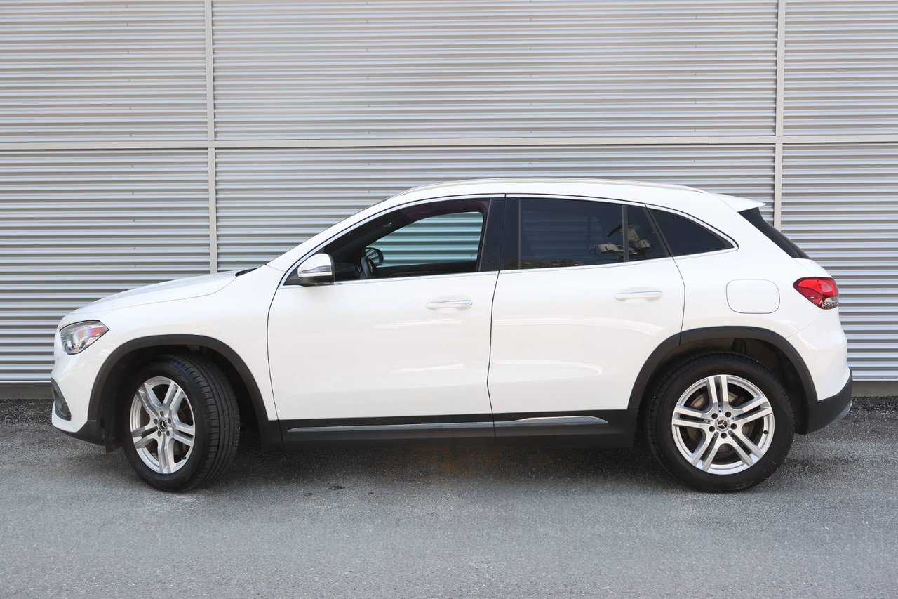 Mercedes-Benz GLA 250 4MATIC SUV 2021 — photo 6