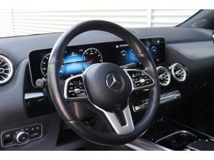 Thumbnail 9 Mercedes-Benz GLA 250 4MATIC SUV 2021