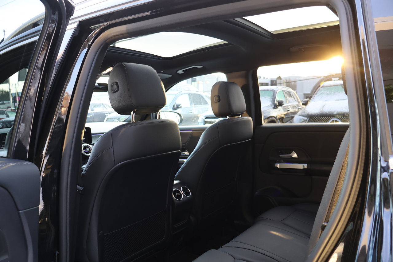 Image 13 Mercedes-Benz GLB GLB250 2022