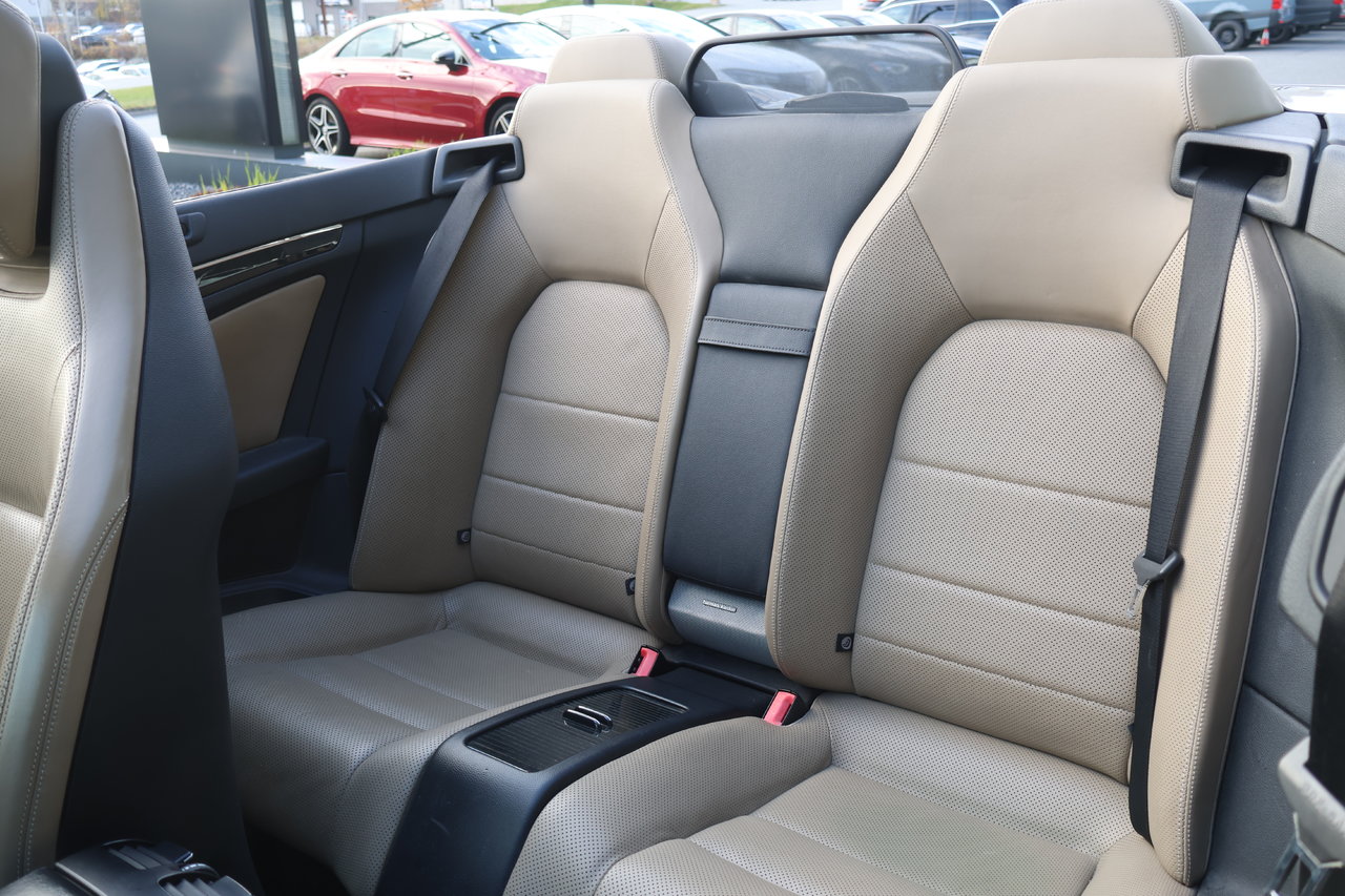 Image 13 Mercedes-Benz E-Class E550 2011