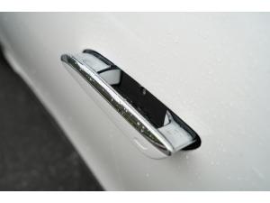 Miniature 10 Mercedes-Benz E-Class E350 2025