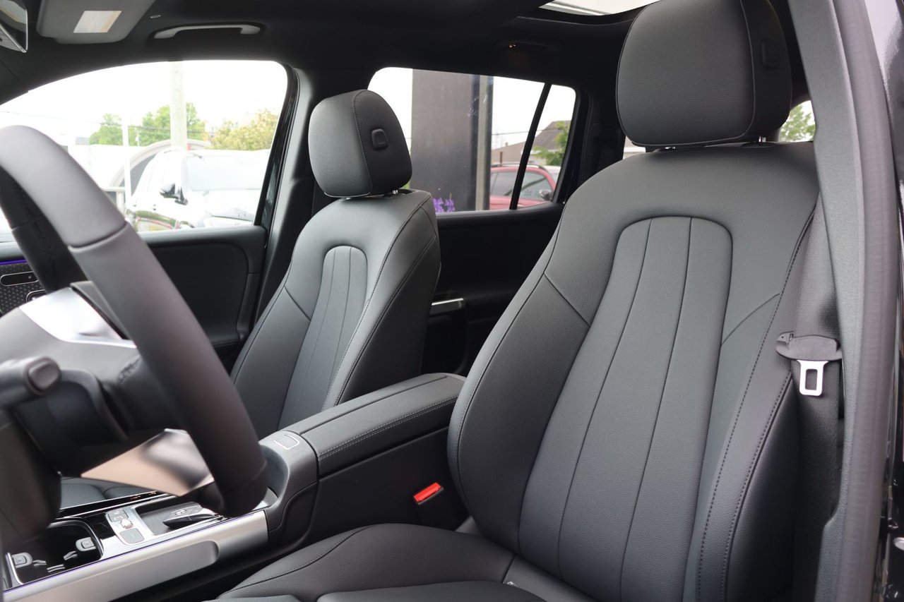 Image 11 Mercedes-Benz EQB EQB300 2025