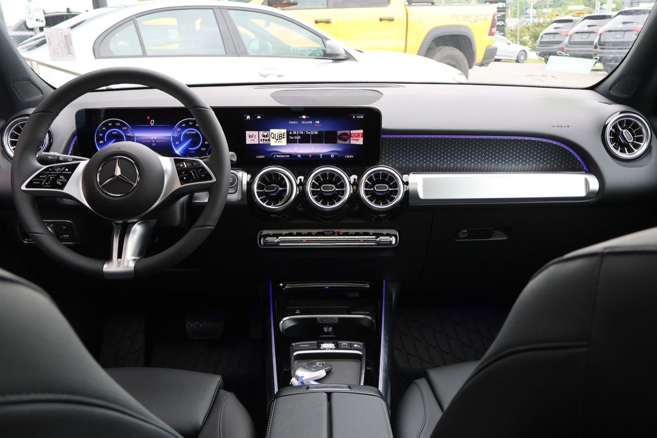 Image 13 Mercedes-Benz EQB EQB300 2025