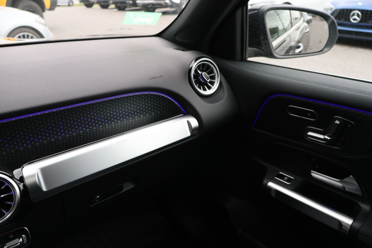 Image 15 Mercedes-Benz EQB EQB300 2025