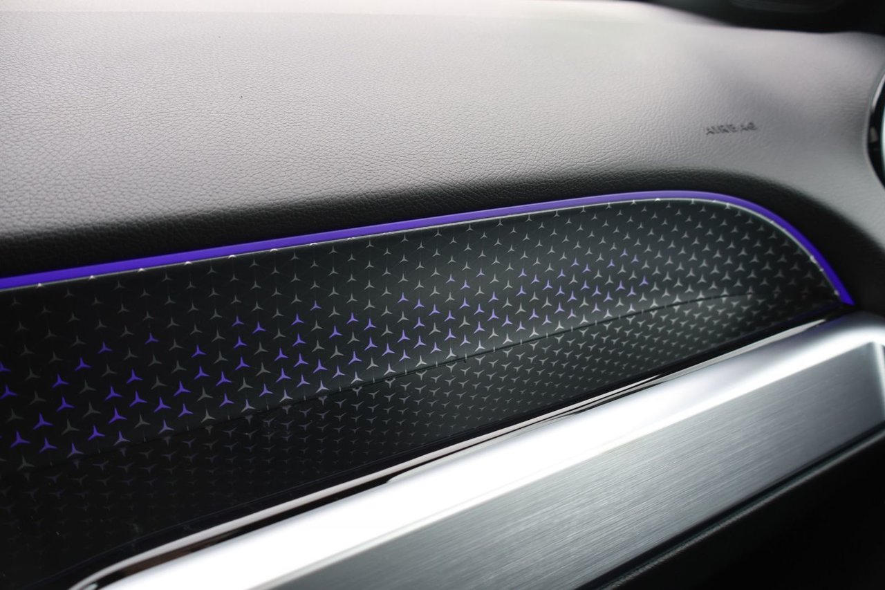 Image 16 Mercedes-Benz EQB EQB300 2025