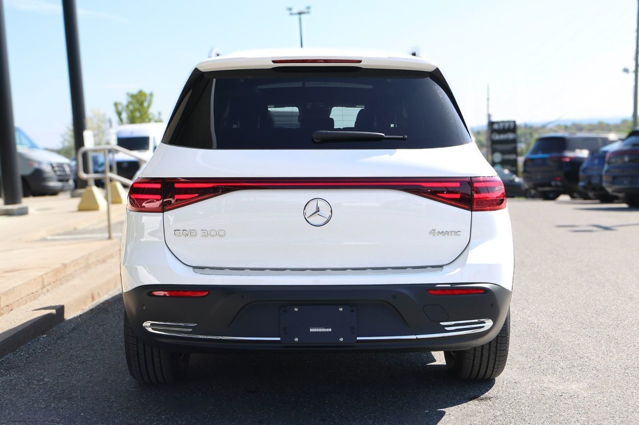 Image 9 Mercedes-Benz EQB EQB300 2025